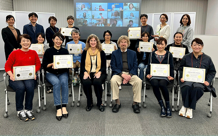 マネークリニック トレーナーズ・トレーニング８期　認定集合写真